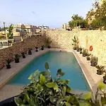 Vera With Private Pool Near Valletta Вилла