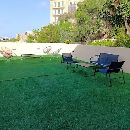 Villa Vera With Private Pool Near Valletta