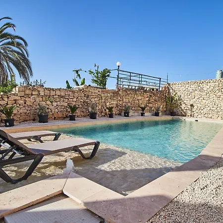 Vera With Private Pool Near Valletta Villa